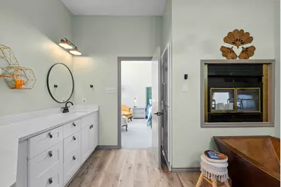 8102 Flashpan Cove, Austin, TX 78729 - Photo 17