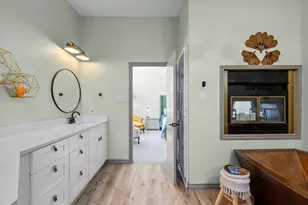 8102 Flashpan Cove, Austin, TX 78729 - Photo 17