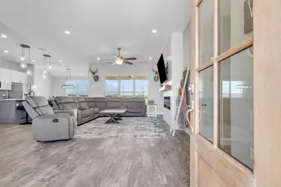 107 Les Lane, Smithville, TX 78957 - Photo 19