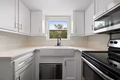 1500 Woodlawn Boulevard 7 (#202), Austin, TX 78703 - Photo 13