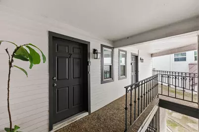 1500 Woodlawn Boulevard 7 (#202), Austin, TX 78703 - Photo 5