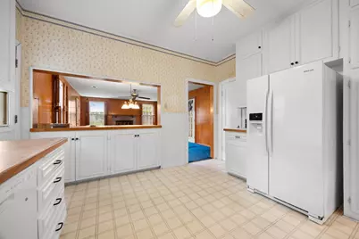 2207 Mountain View Road, Austin, TX 78703 - Photo 3