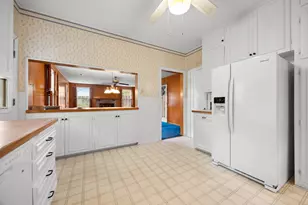2207 Mountain View Rd, Austin, TX 78703 - Photo 3