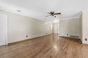 9705 Woodshire Dr, Austin, TX 78748 - Photo 7