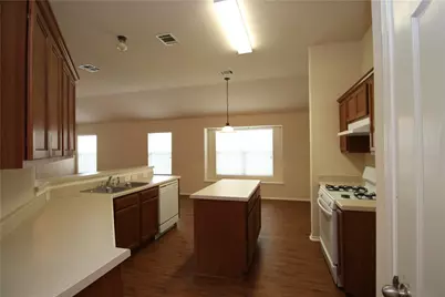 1528 Haynie Bend, Round Rock, TX 78665 - Photo 5