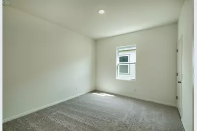 332 Sieders Street, Taylor, TX 76574 - Photo 9