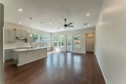 717 Fair Avenue, San Antonio, TX 78223 - Photo 3