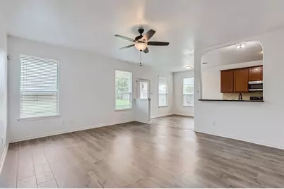 131 Lavaca Loop, Hutto, TX 78634 - Photo 5