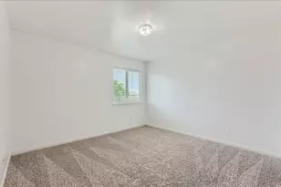 131 Lavaca Loop, Hutto, TX 78634 - Photo 23