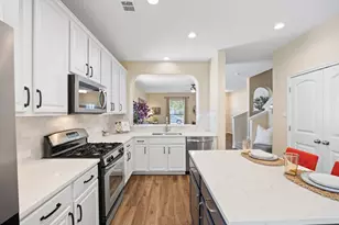 2200 Amur Dr, Austin, TX 78745 - Photo 9