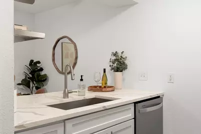2020 S Congress Avenue #2114, Austin, TX 78704 - Photo 5
