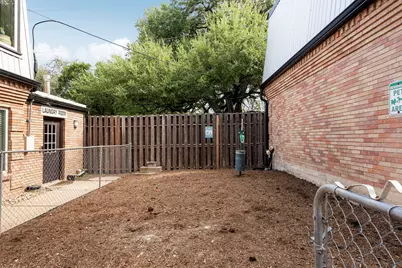 2020 S Congress Avenue #2114, Austin, TX 78704 - Photo 23