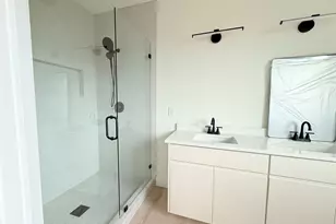 137 E Pauwela Ln, Bastrop, TX 78602 - Photo 31