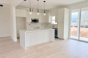 137 E Pauwela Ln, Bastrop, TX 78602 - Photo 15