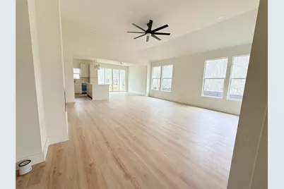 137 E Pauwela Lane, Bastrop, TX 78602 - Photo 11