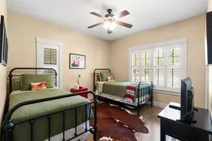 315 Hays St, Dripping Springs, TX 78620 - Photo 23