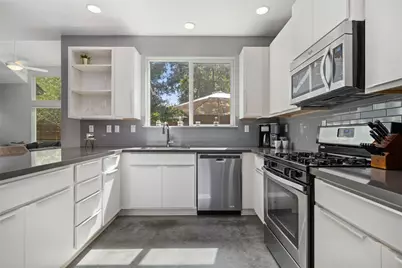 301 W. Stassney Lane #12, Austin, TX 78745 - Photo 13