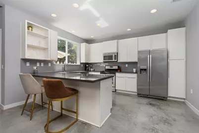 301 W. Stassney Lane #12, Austin, TX 78745 - Photo 11