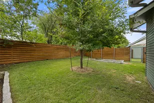 301 W Stassney Ln, Austin, TX 78745 - Photo 15