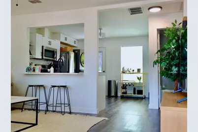 1401 Marcus Place #B, Austin, TX 78721 - Photo 7