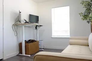 1401 Marcus Pl, Austin, TX 78721 - Photo 29