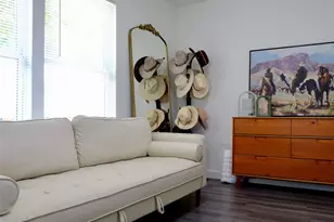 1401 Marcus Pl, Austin, TX 78721 - Photo 31