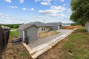 21666 High Dr, Lago Vista, TX 78645 - Photo 27