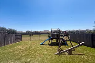 5909 Urbano Bnd, Round Rock, TX 78665 - Photo 5