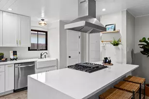 7906 Wycombe Dr, Austin, TX 78749 - Photo 5