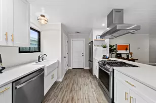 7906 Wycombe Dr, Austin, TX 78749 - Photo 9