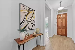 918 Valley View Dr, Leander, TX 78641 - Photo 3