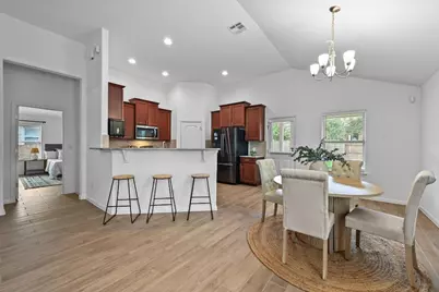 918 Valley View Drive, Leander, TX 78641 - Photo 11