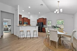 918 Valley View Dr, Leander, TX 78641 - Photo 11