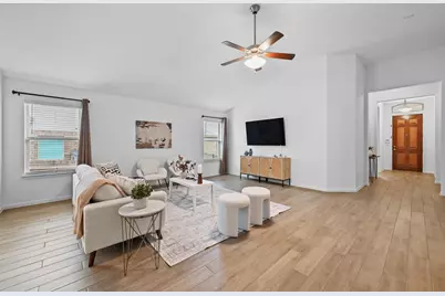 918 Valley View Drive, Leander, TX 78641 - Photo 5