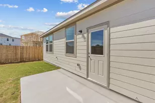 174 Green Berets Bnd, Jarrell, TX 76537 - Photo 21