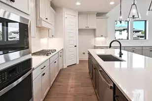 111 Brewer St, Kyle, TX 78640 - Photo 15