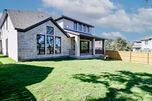 111 Brewer St, Kyle, TX 78640 - Photo 27