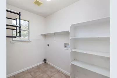 110 Grant Court, Leander, TX 78641 - Photo 17