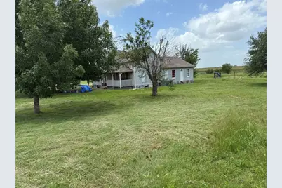18543 Cyclone Branch Road, Burlington, TX 76519 - Photo 15