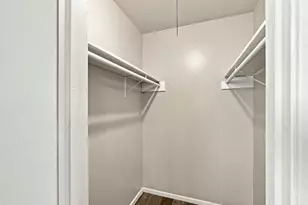 2319 Greenfield Pkwy, Austin, TX 78741 - Photo 15