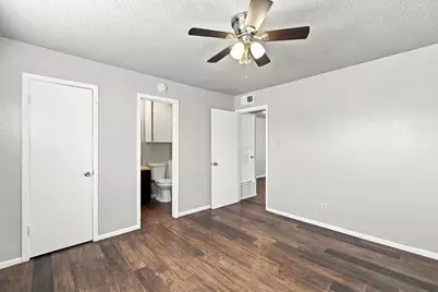 2319 Greenfield Parkway #207, Austin, TX 78741 - Photo 13