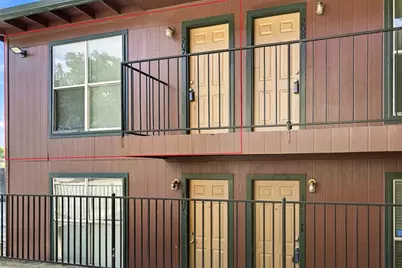 2319 Greenfield Parkway #207, Austin, TX 78741 - Photo 5