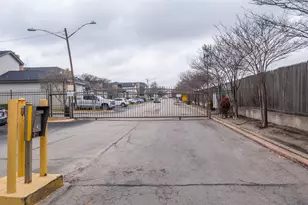 1748 Ohlen Rd, Austin, TX 78757 - Photo 35