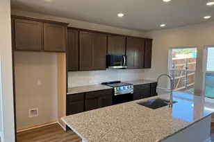 5900 Whisper Creek D Dr, Georgetown, TX 78628 - Photo 3