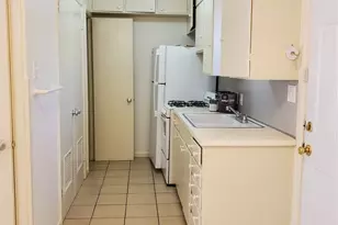 3202 Grooms St, Austin, TX 78705 - Photo 5