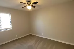 20800 Bonanza St, Lago Vista, TX 78645 - Photo 9