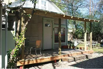 704 Franklin Boulevard #B, Austin, TX 78751 - Photo 1