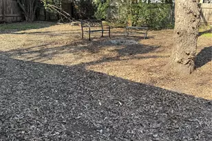 704 Franklin Blvd, Austin, TX 78751 - Photo 15