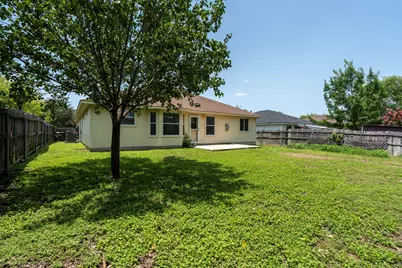 136 Atlantis, Kyle, TX 78640 - Photo 7