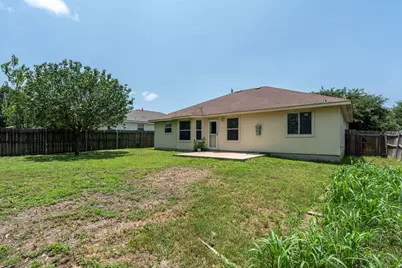 136 Atlantis, Kyle, TX 78640 - Photo 5